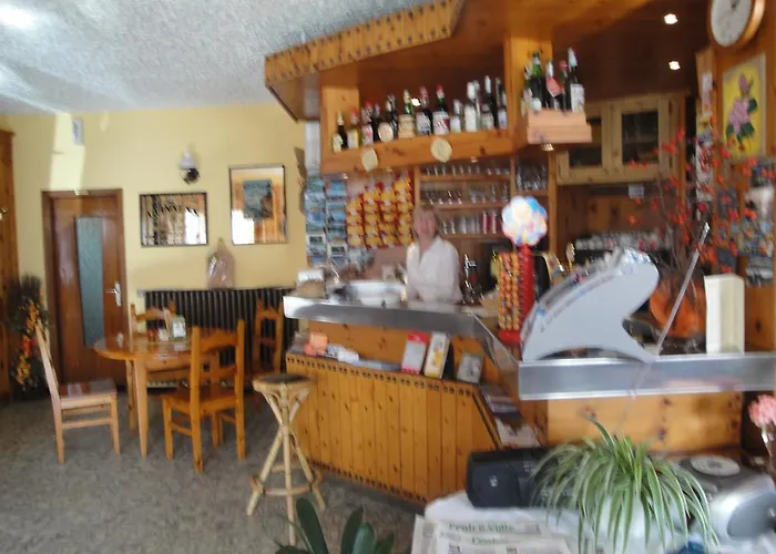 维奥拉酒店 2* 瓦尔迪登特罗
